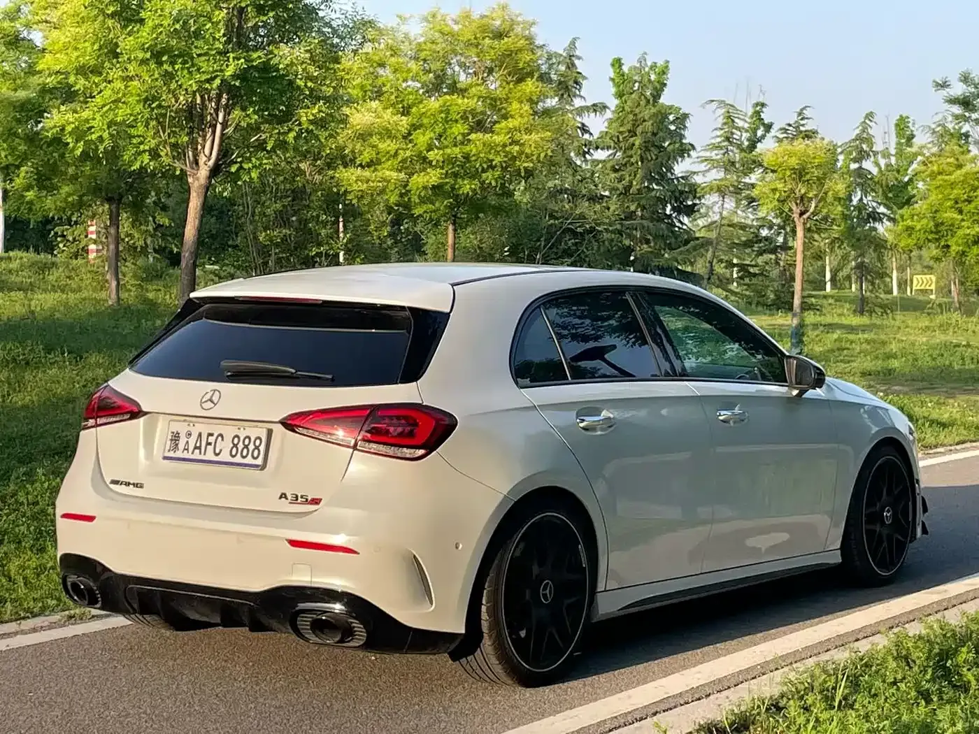 Mercedes-Benz A-Class AMG (Import) AMG A 35 4MATIC 2021 — фото 9