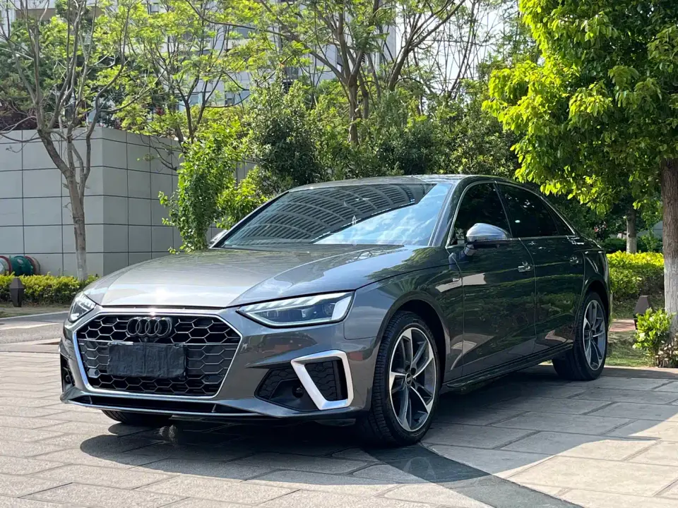 Audi A4L 40 TFSI Fashion Dynamic 2022