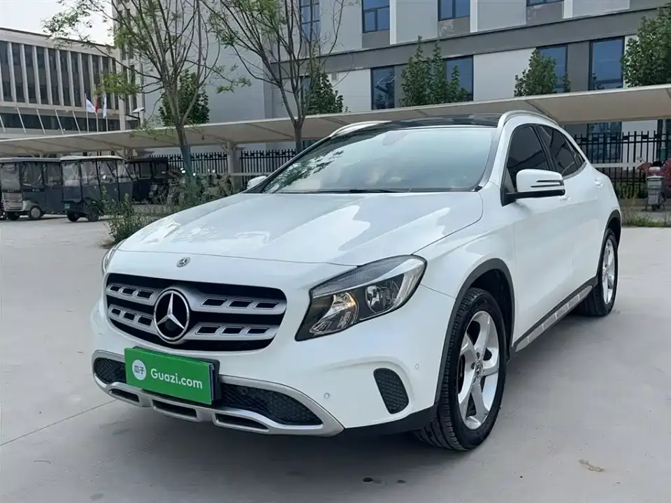 Mercedes-Benz GLA-Class GLA 200 Dynamic 2019