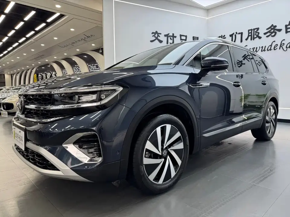 Volkswagen Talagon 330TSI 2WD Luxury Premium Edition 2022