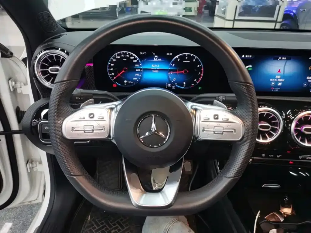 Mercedes-Benz A-Class A 200 L Sport Sedan Fashion Edition 2021 — фото 3