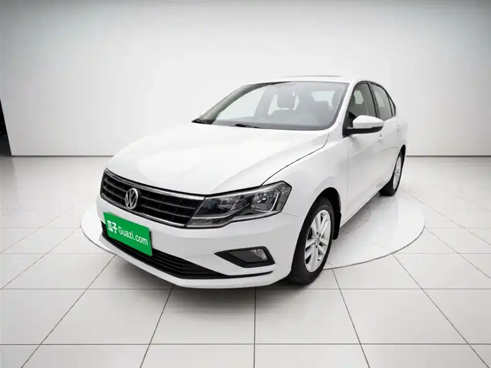 Volkswagen Jetta Dream Edition 1.5L Manual Fashion 2019