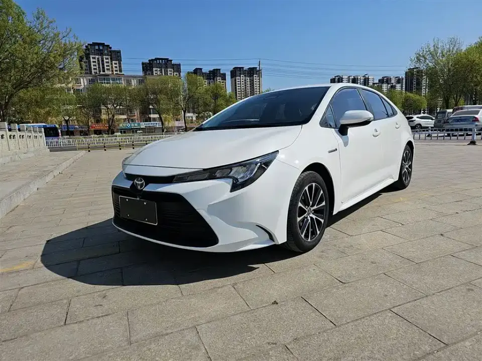 Toyota Levin Smart Hybrid 1.8L Leading Edition 2023