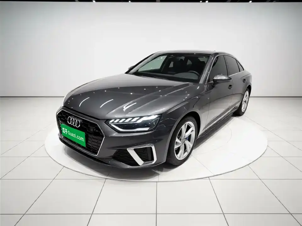 Audi A4L 40 TFSI Fashion Dynamic Edition 2021