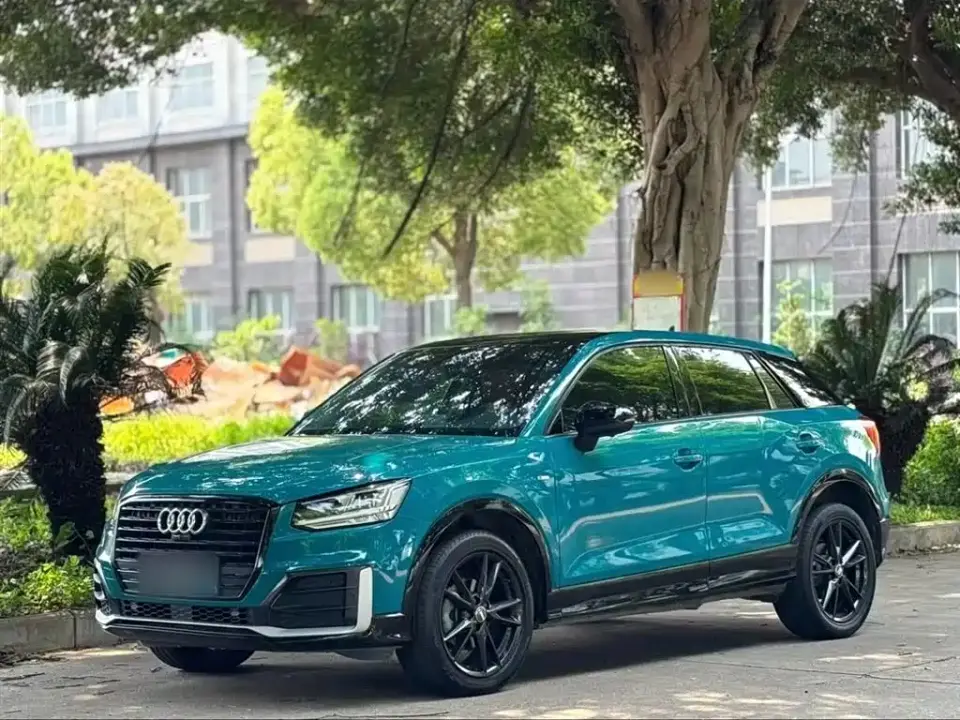 Audi Q2L 35 TFSI Fashion Dynamic Model 2020