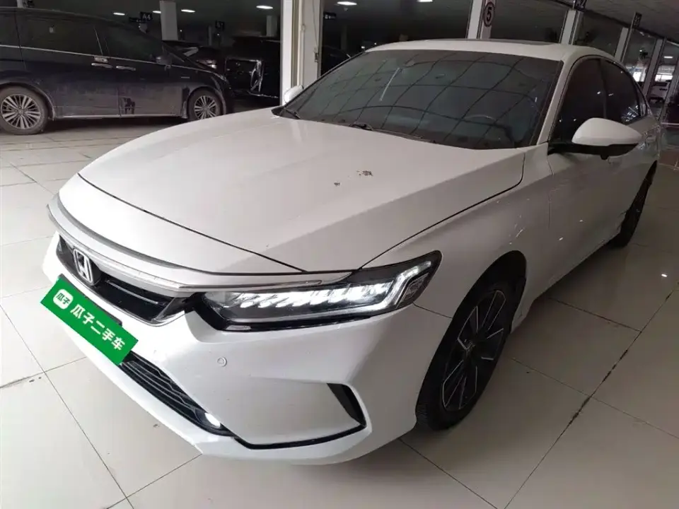 Honda Inspire 260TURBO Deluxe Edition 2022