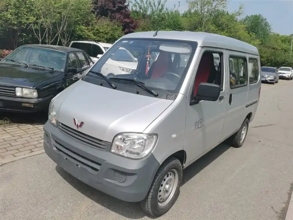 Wuling Motors Wuling Zhiguang 1.5L Utility 5/7-seater 2023