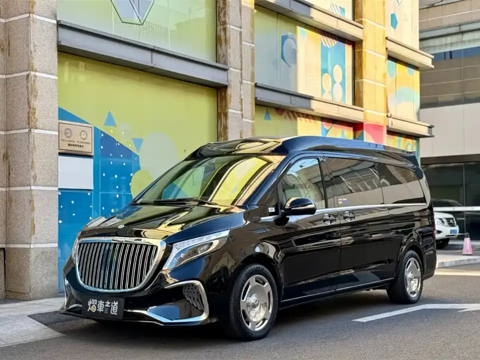 Mercedes-Benz V-Class V 260 L Long Wheelbase Luxury Edition 2023