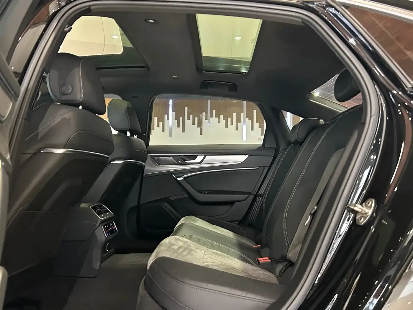Audi A6L 45 TFSI quattro Exclusive Sport 2021 — фото 21