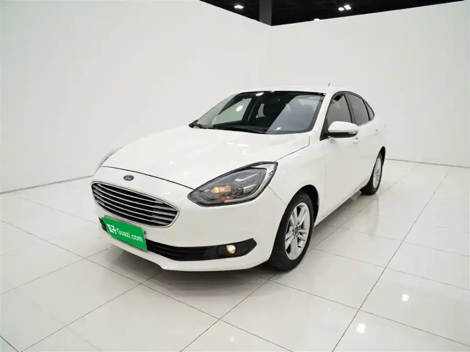 Ford Escort Facelift 1.5L Auto Comfort Edition China VI 2019