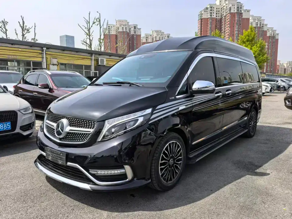 Mercedes-Benz V-Class Model V 260 L Long Wheelbase Luxury 2020