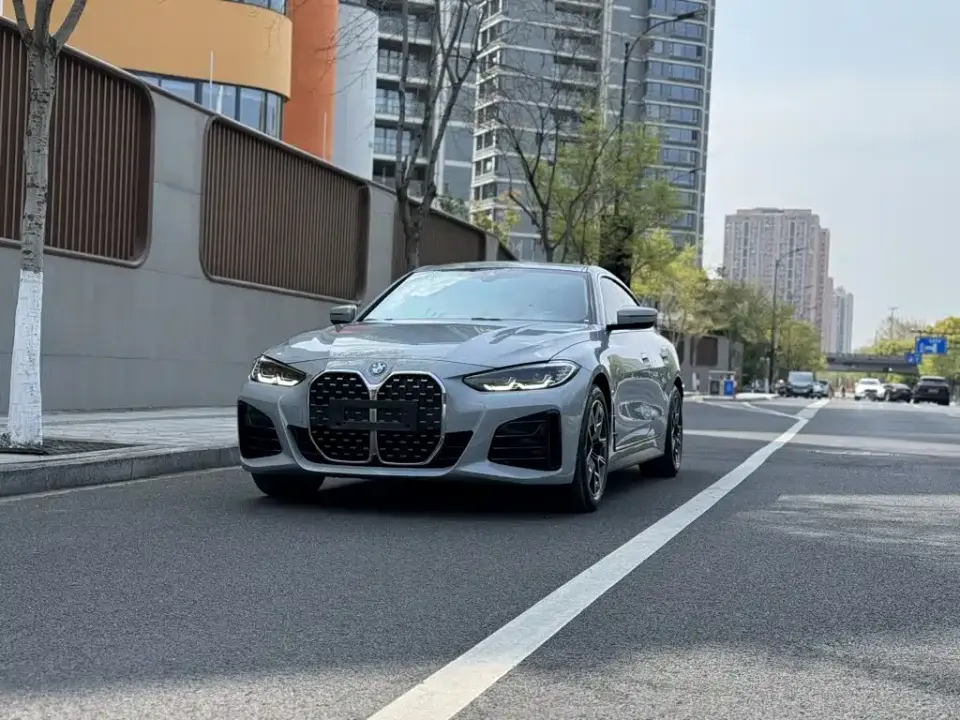 BMW 4 Series 425i Gran Coupe M Sport Package 2022