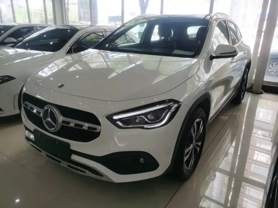 Mercedes-Benz GLA-Class GLA 220 2023