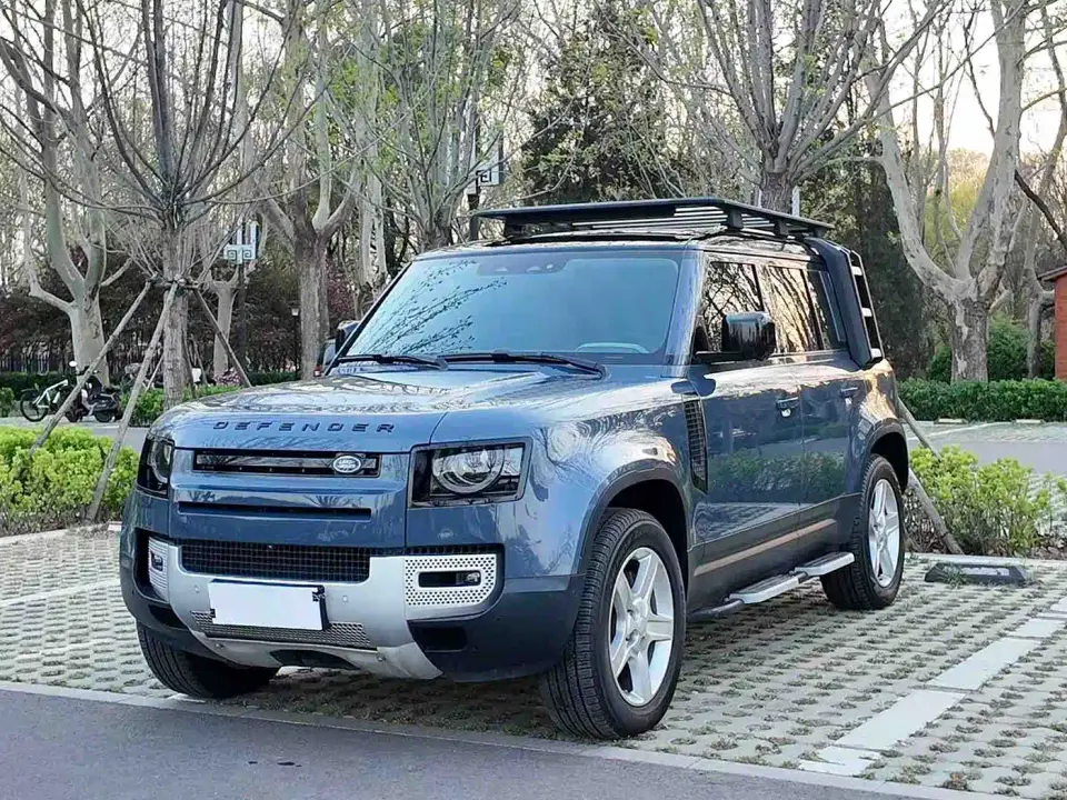 Land Rover Defender 110 P400 SE 2021