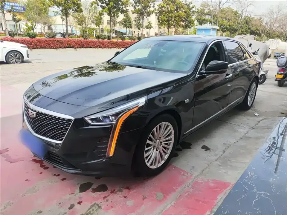 Cadillac CT6 28T Luxury 2022