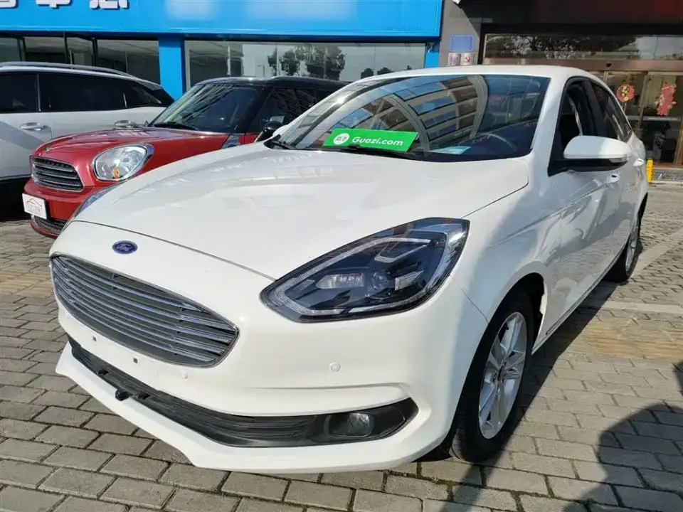 Ford Escort Facelift 1.5L Auto Comfort Edition China VI 2020