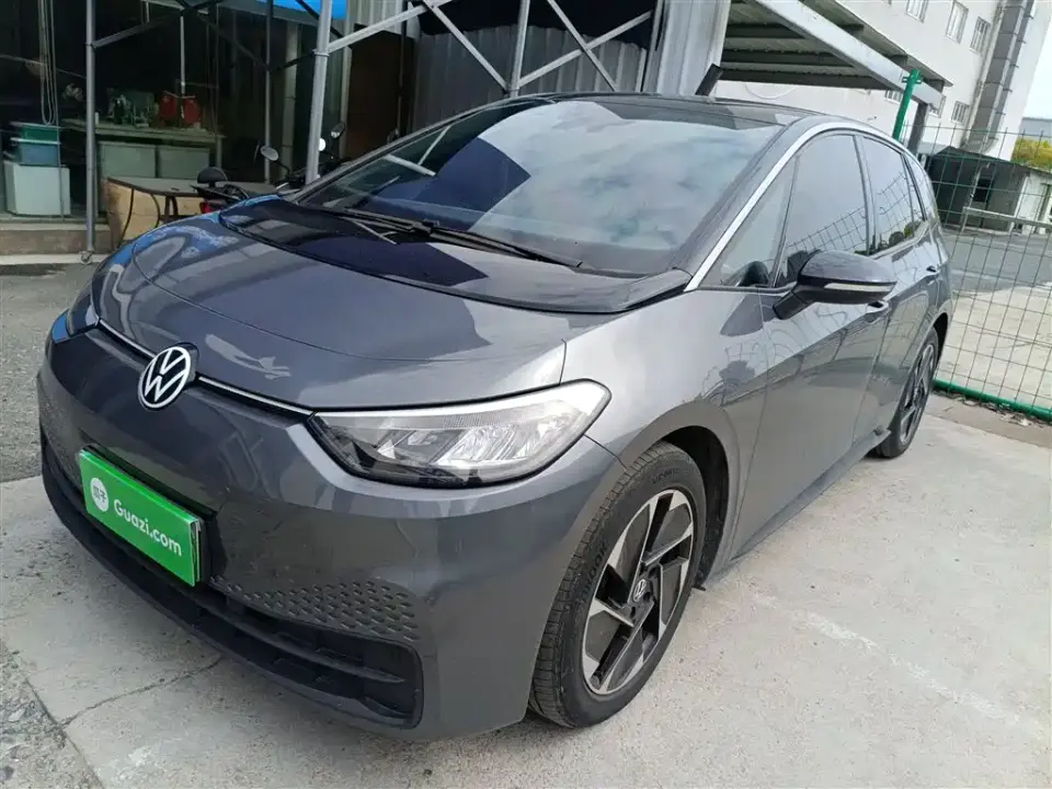 Volkswagen ID.3 Outstanding Edition 2024