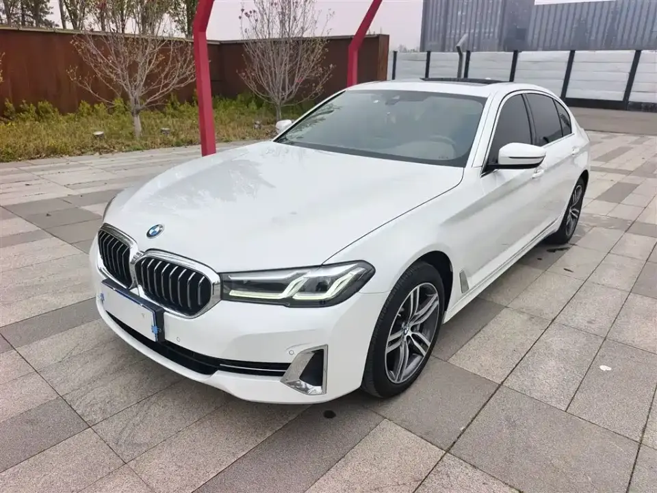 BMW 5 Series Facelift 530Li xDrive Luxury Package 2022
