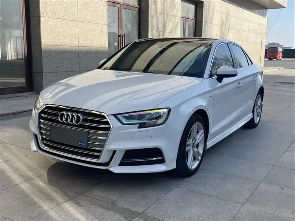 Audi A3 Limousine 35 TFSI Fashion China VI 2020