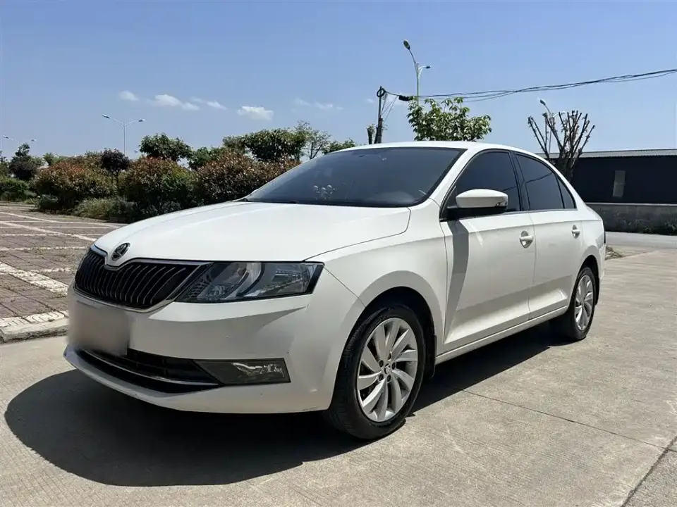 Skoda Rapid 1.5L Automatic Comfort Version China VI 2019