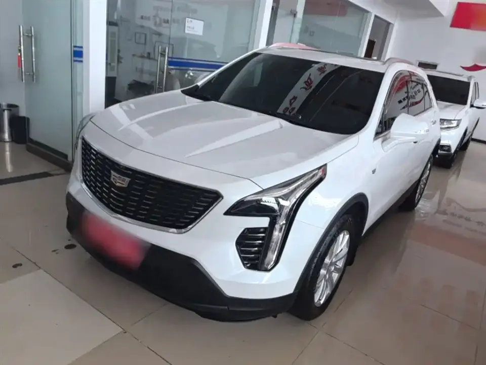 Cadillac XT4 28T FWD Style 2022