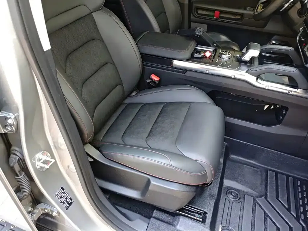 Jetour Traveler Model 2.0T 4WD Cross PRO 2024 — фото 20