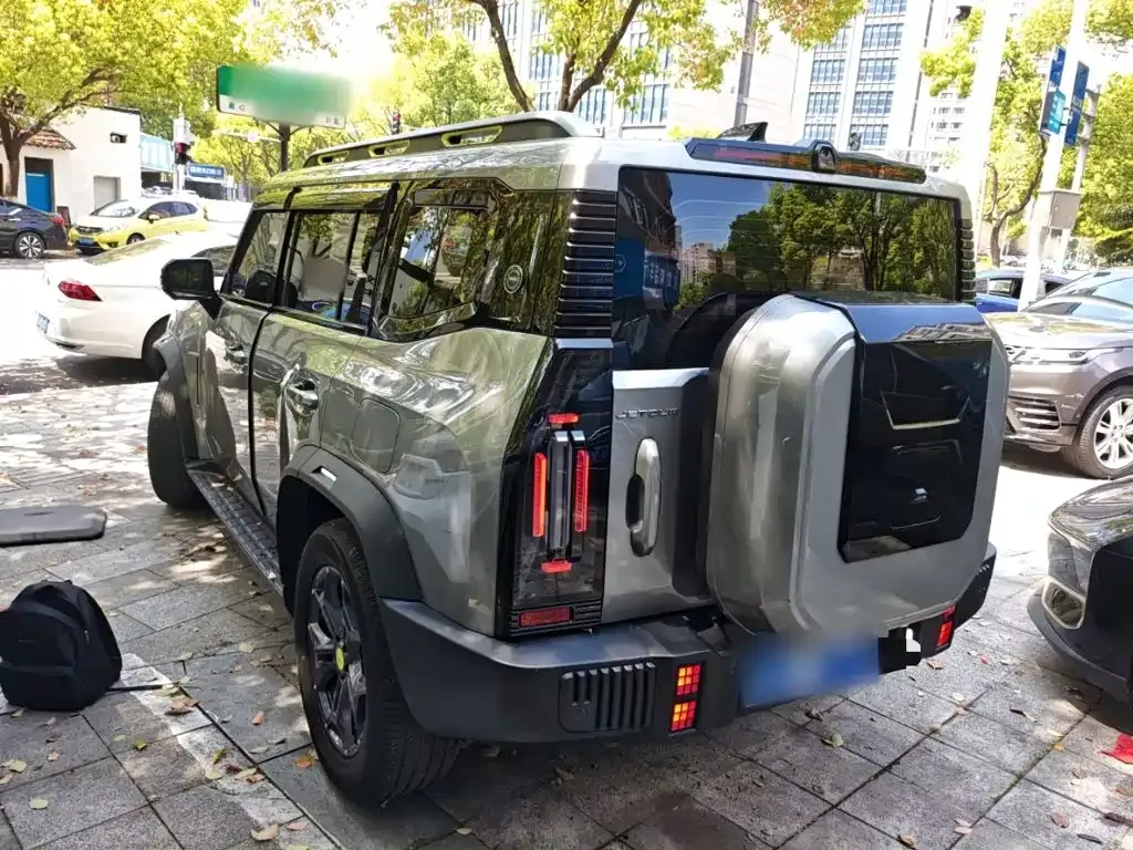 Jetour Traveler Model 2.0T 4WD Cross PRO 2024 — фото 23