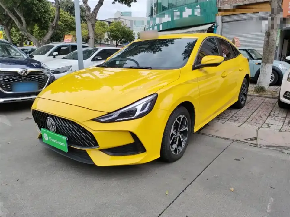 MG MG5 Facelift 180DVVT CVT Youth Luxury Edition 2022