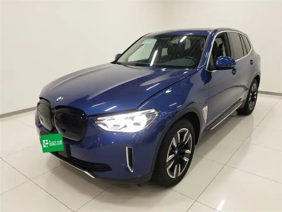 BMW iX3 Facelift Leading 2021