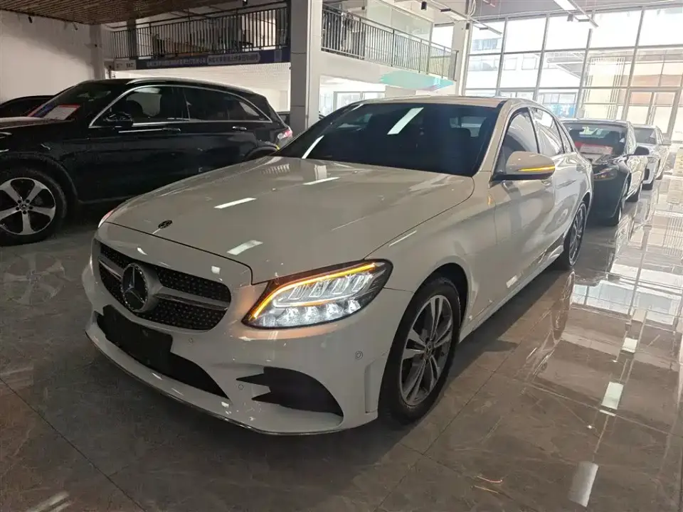 Mercedes-Benz C-Class Facelift C 200 L Fashion Sport Version 2020