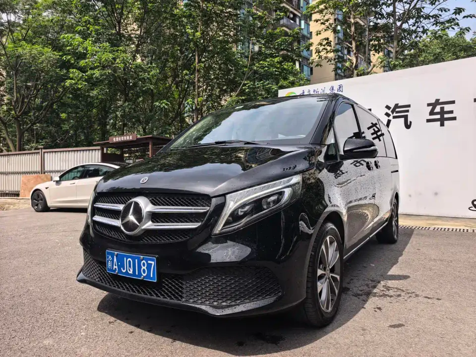 Mercedes-Benz V-Class V 260 Pilot Edition 2022