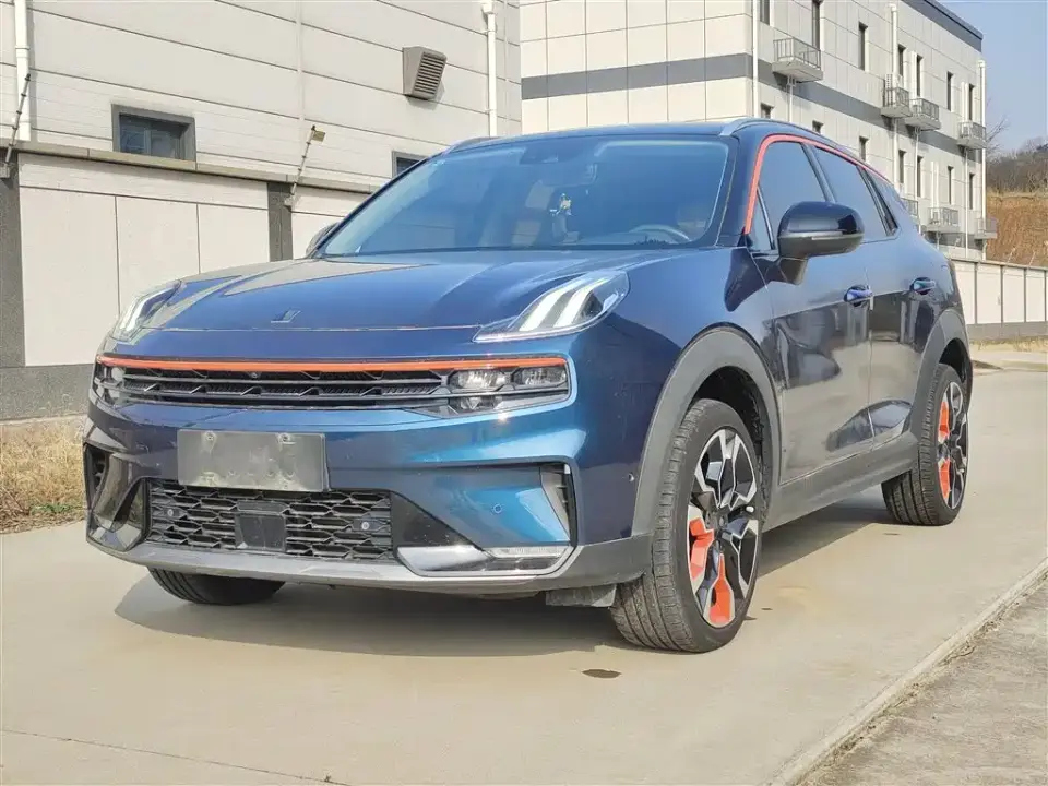 Lynk & Co 06 1.5T Halo 2022