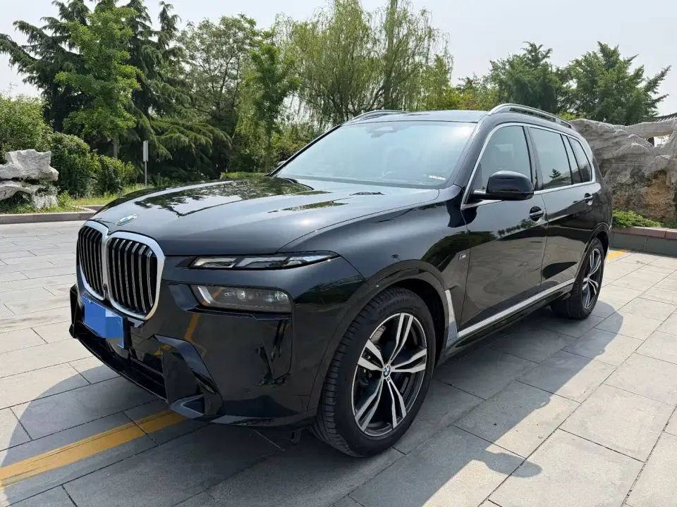 BMW X7 xDrive40i Exclusive M Sport Package 2026