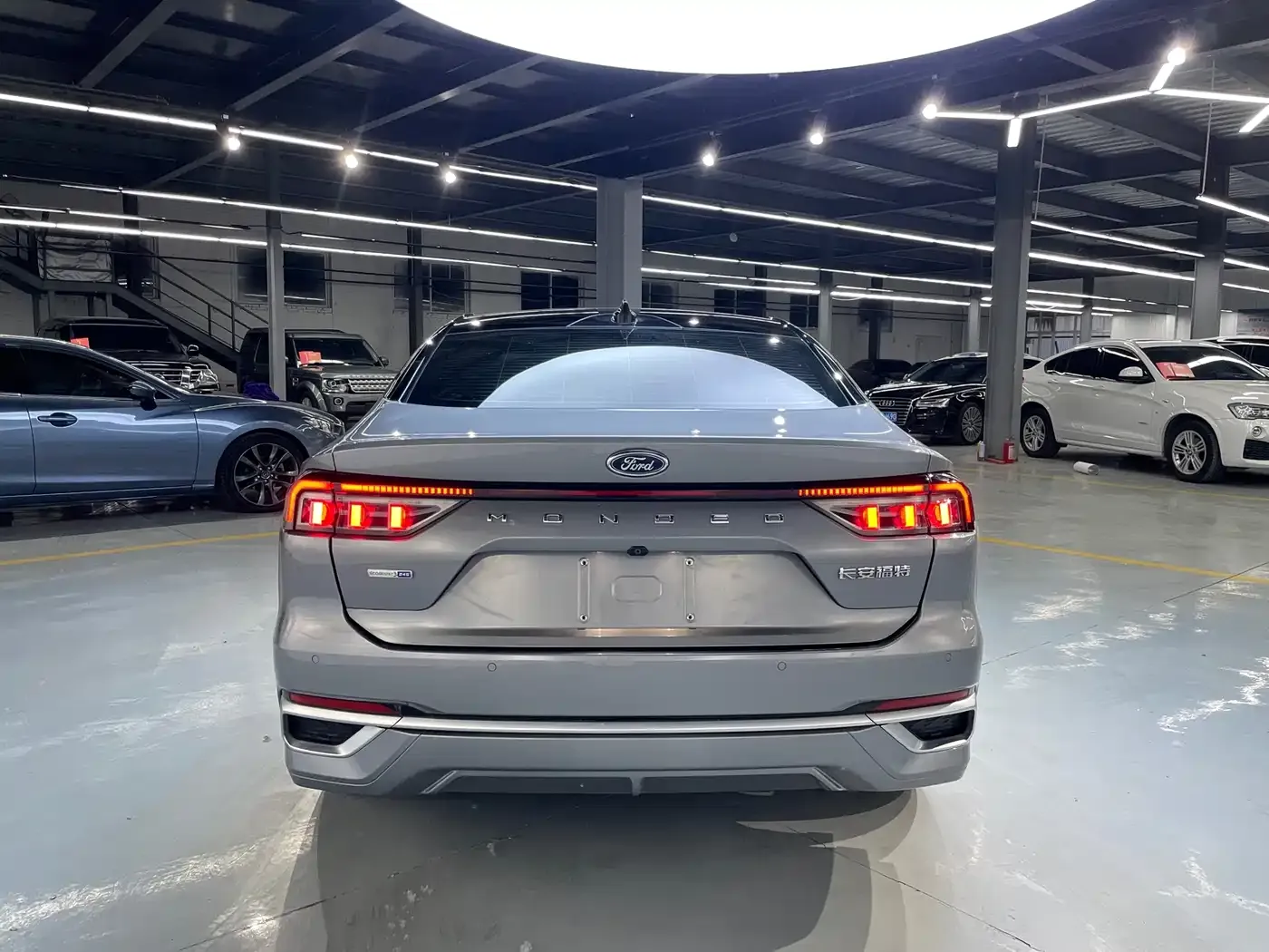 Ford Mondeo EcoBoost 245 Premium 2022 — фото 20
