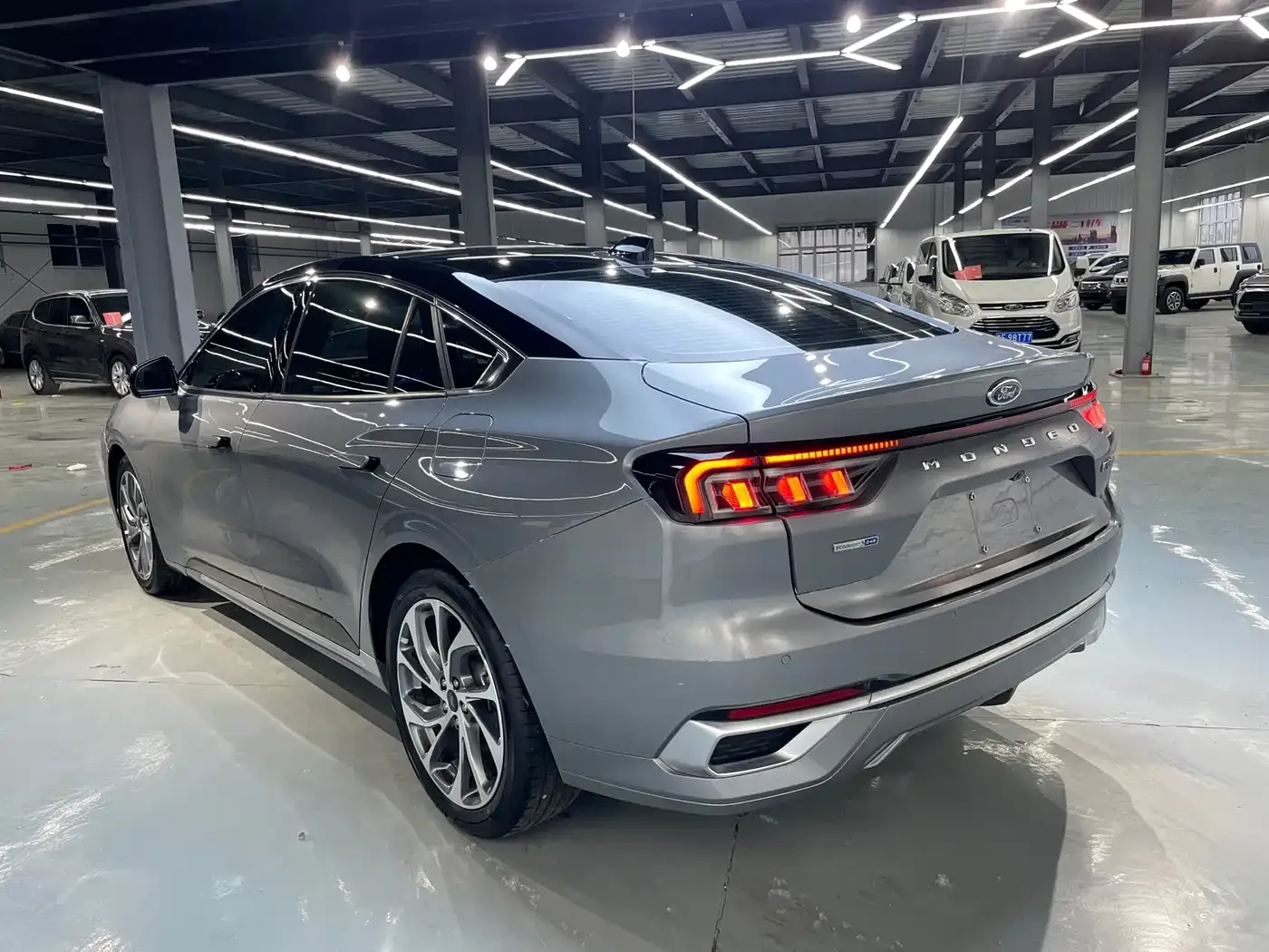 Ford Mondeo EcoBoost 245 Premium 2022 — фото 19
