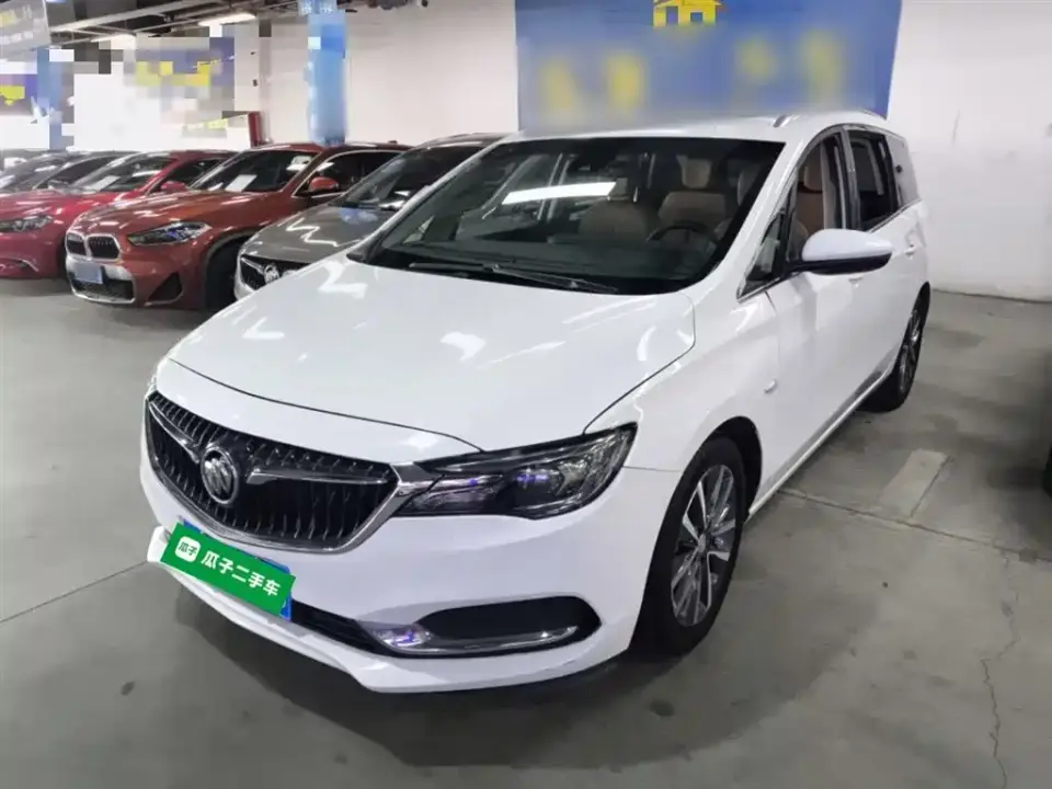 Buick GL6 323T Mild Hybrid Connected Premium Trim 2022