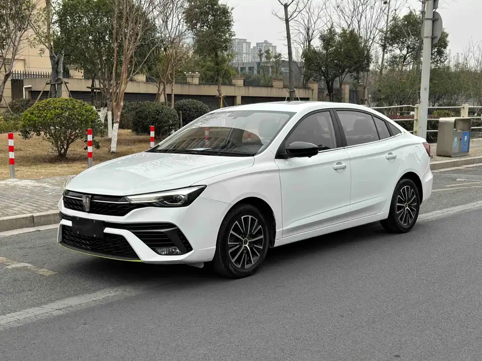 Roewe i5 1.5L CVT Diamond Edition 2023