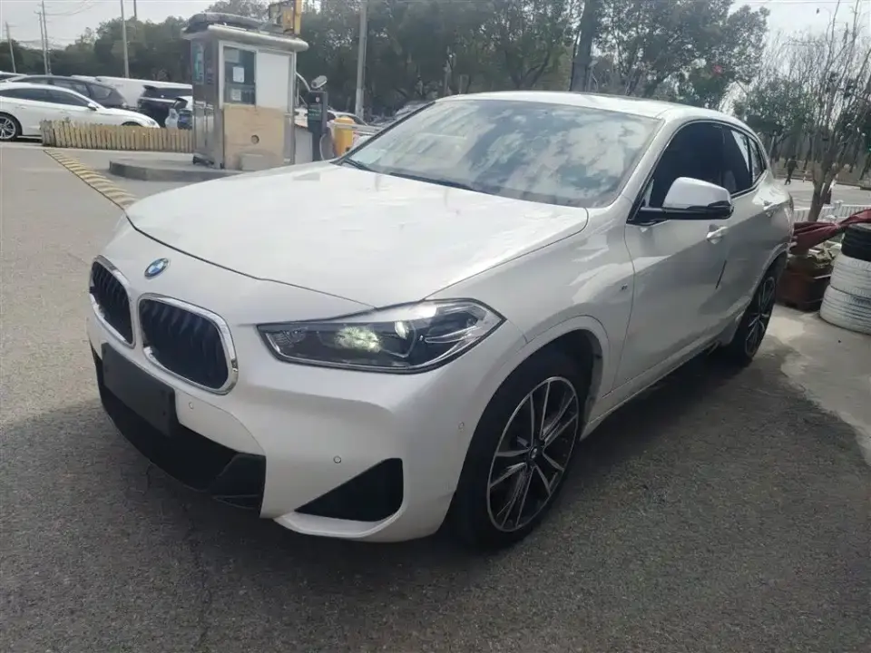 BMW X2 sDrive25i Exclusive M Sport Package 2021