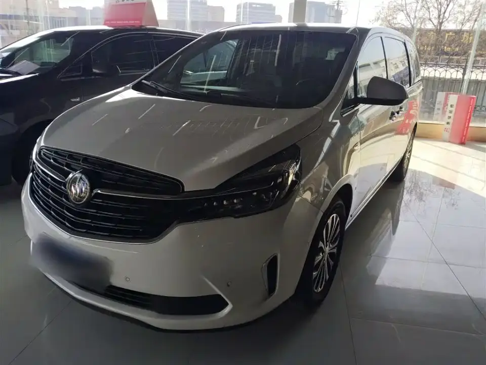 Buick GL8 Land Business Class 652T Smart Luxury 2022