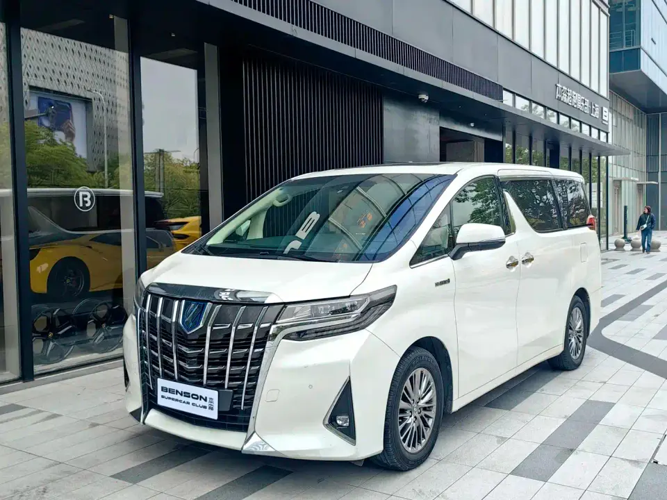 Toyota Alphard Hybrid 2.5L Luxury Edition 2020
