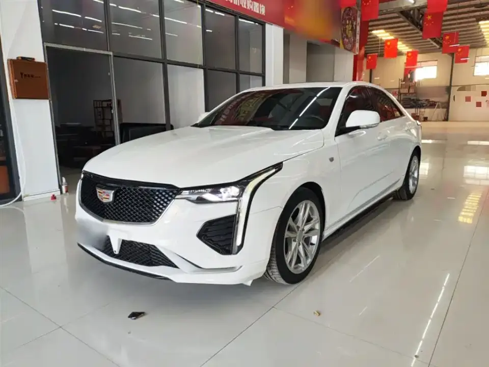 Cadillac CT4 28T Fashion Edition 2021