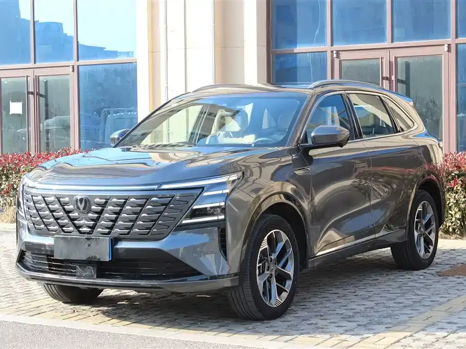 Changan CS75 PLUS 4th Gen 1.5T New Blue Whale Smart Premium 2024