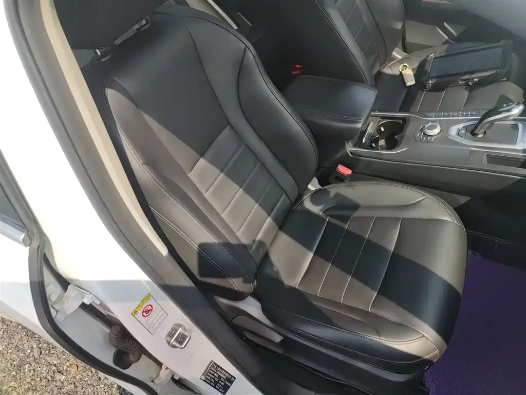 Wey VV5 1.5T 2WD Style Pioneer 2019 — фото 20