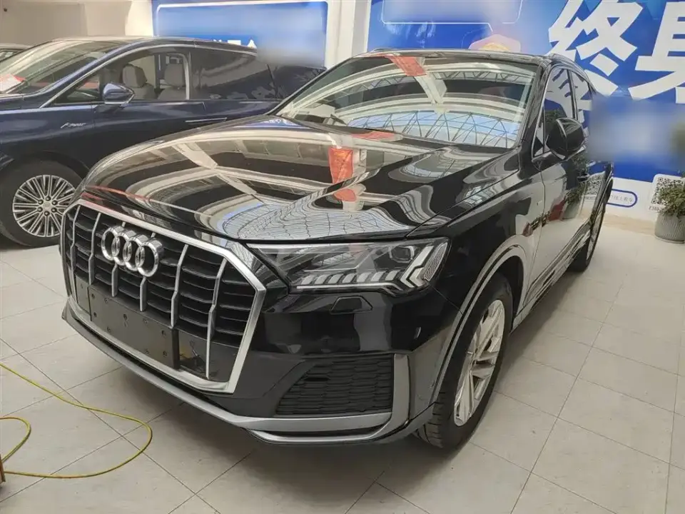 Audi Q7 45 TFSI quattro S line Sport 2024