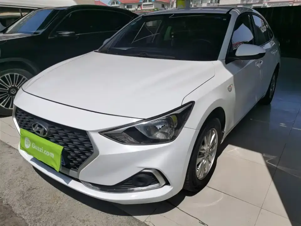 Hyundai Elantra 1.6L Automatic Pleasing Edition GL China VI 2020