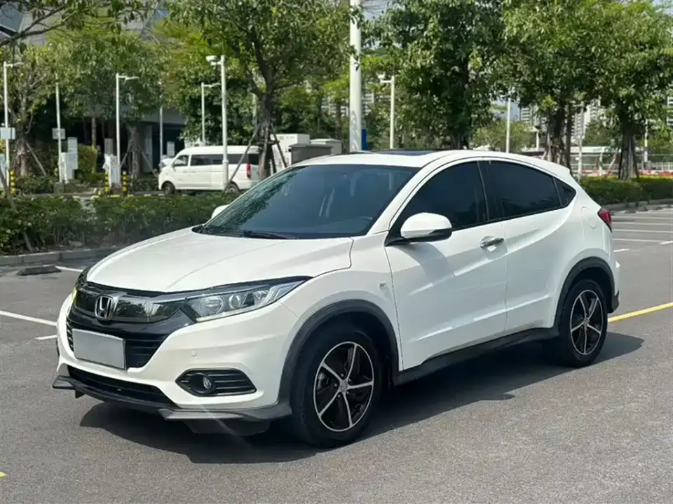 Honda Vezel 1.5L CVT Pioneer 2021