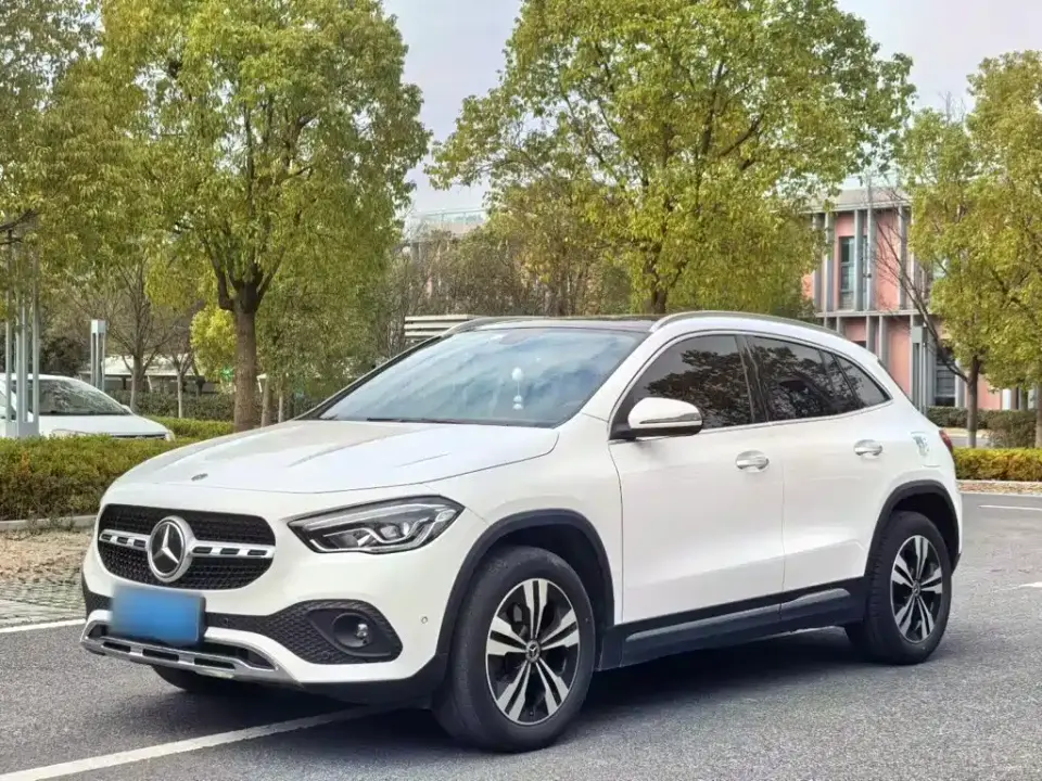 Mercedes-Benz GLA-Class GLA 200 2021