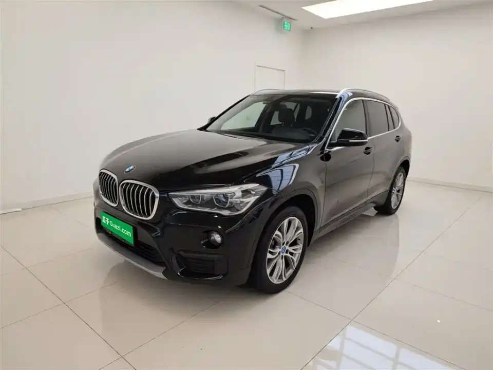 BMW X1 sDrive20Li Leading Model 2019