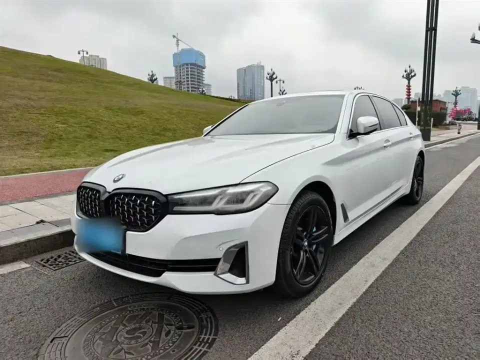 BMW 5 Series Facelift 530Li Leading Luxury Package 2021