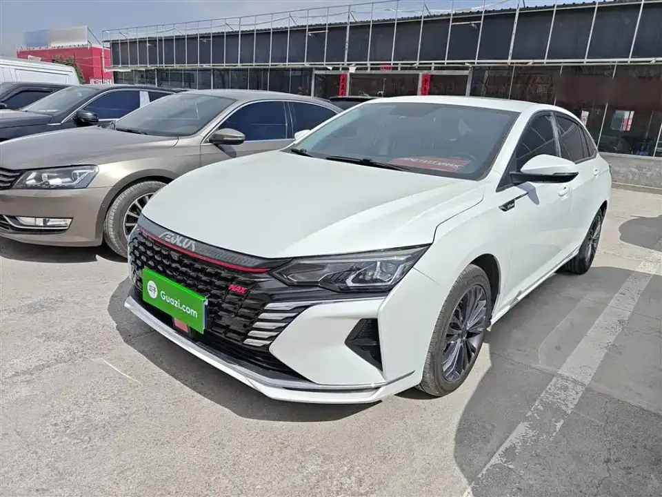 Dongfeng Aeolus Yixuan MAX 1.5T Super Dad Edition 2022